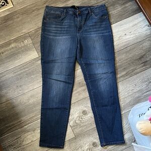 1822 Denim Dark Blue Skinny Jeans